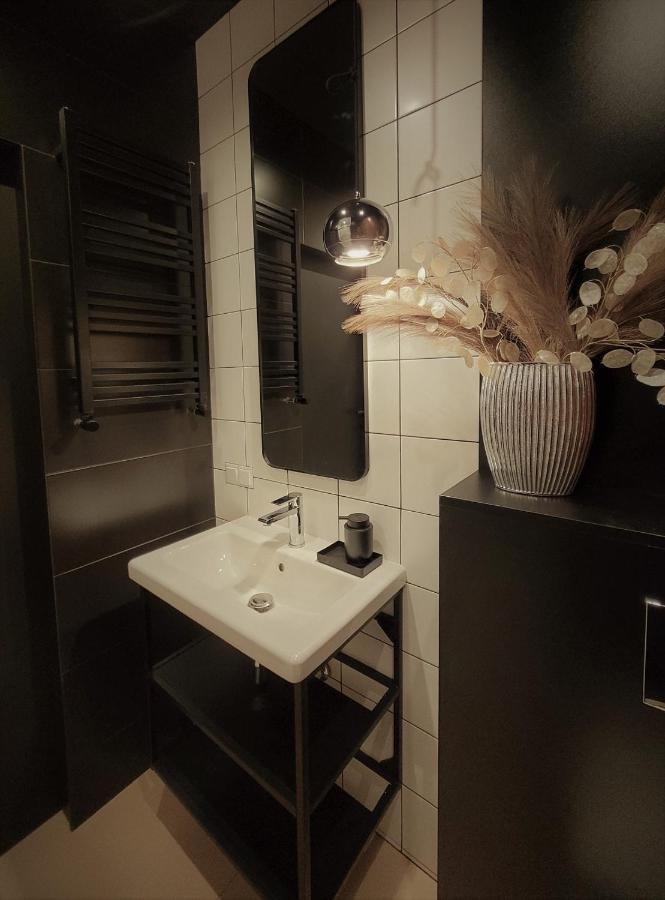 Park Apartament Z Duzym Tarasem - Proplace Gorzów Wielkopolski Buitenkant foto